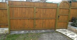 Купить распашные ворота деревянные Люберцы, цена от 2728 руб.
